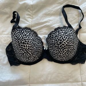 Victoria’s Secret Dream Angels Demi Bra 34D